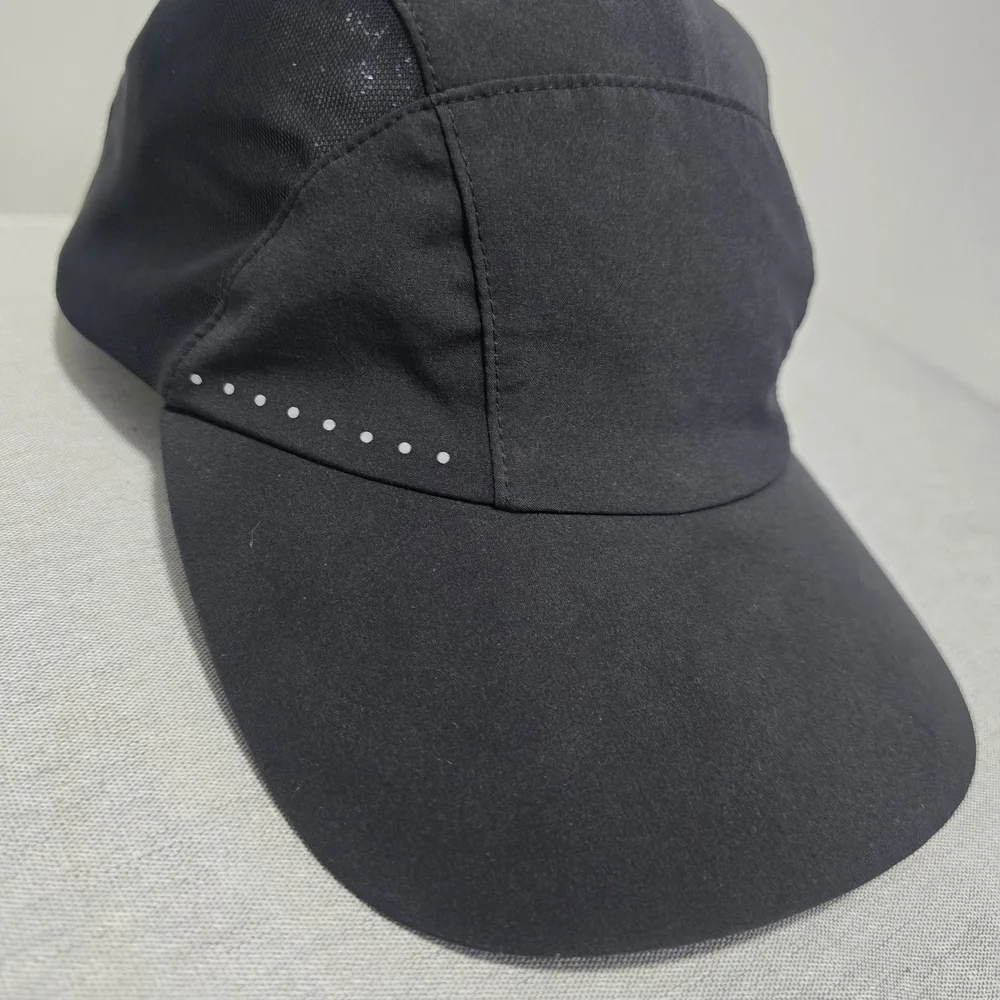 lululemon athletica Black Women’s Performance Cap with Stud Accents - Picture 4 of 7